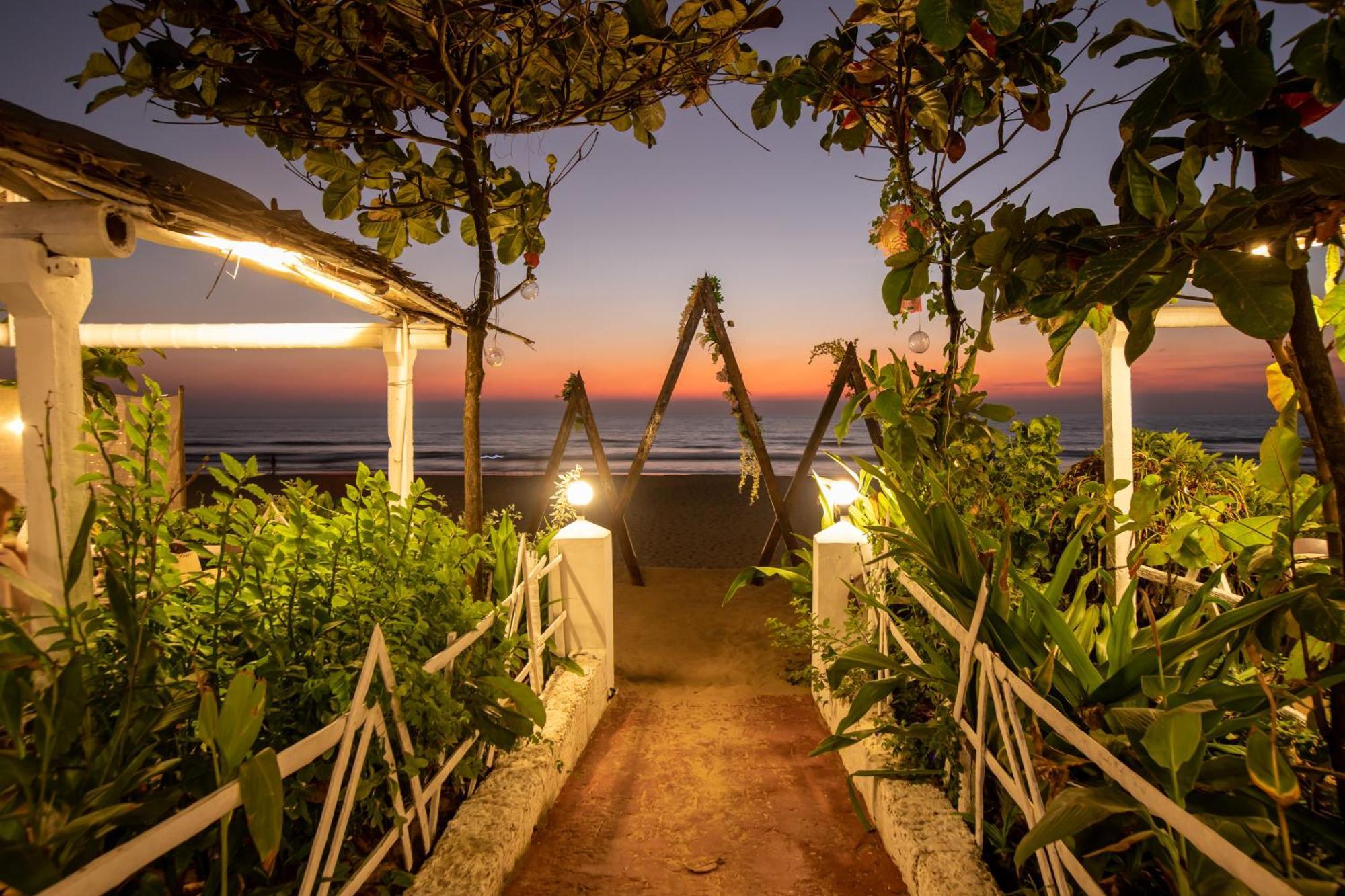 Sunset Cafe Beach Stay Gokarna  Buitenkant foto