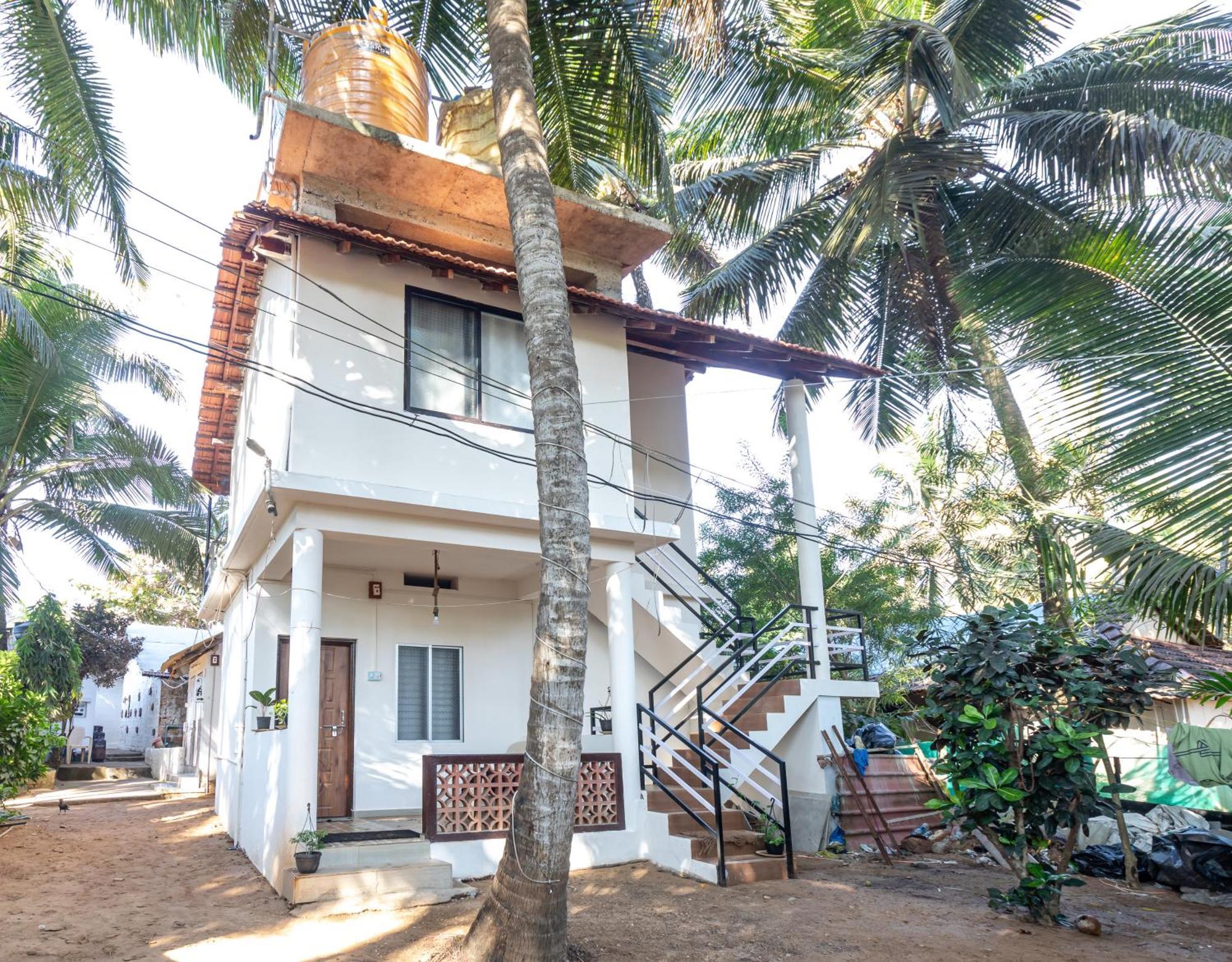 Sunset Cafe Beach Stay Gokarna  Buitenkant foto