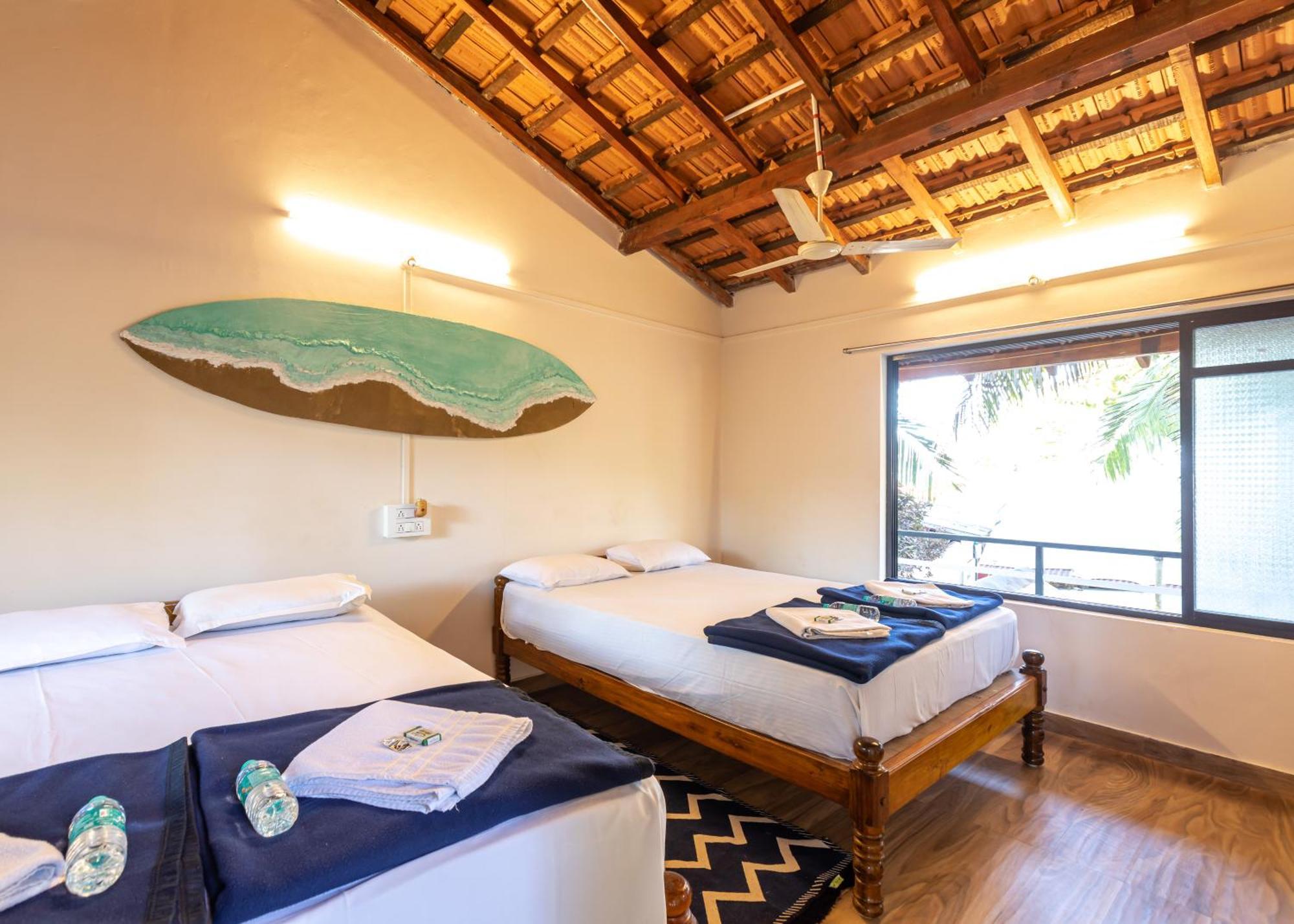 Sunset Cafe Beach Stay Gokarna  Buitenkant foto